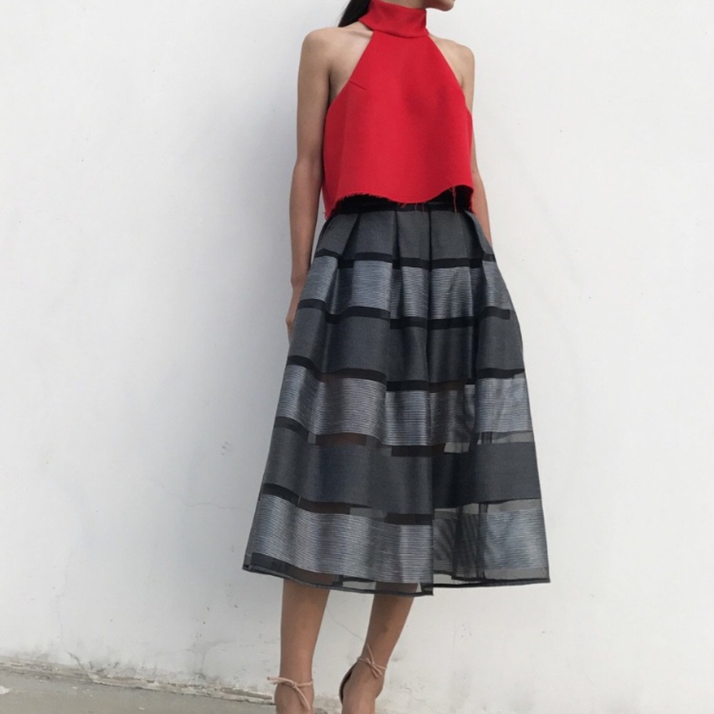 NWOT Vivian Chan Rosie Skort In Stripe